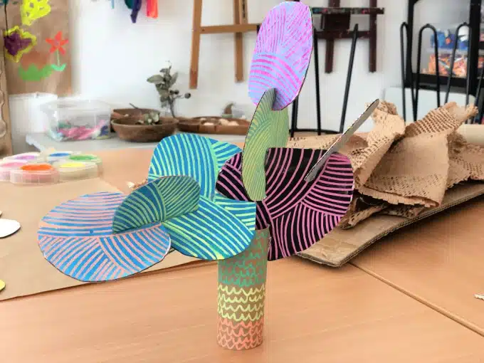 cardboard-tree-sculpture A funky tree sculpture made from toilet paper roll and cardboard discs