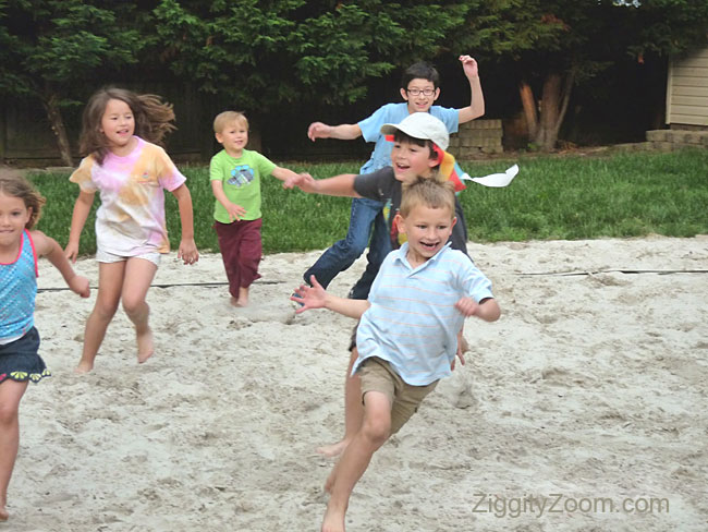 octopus-tag-1 kids playing a game of tag