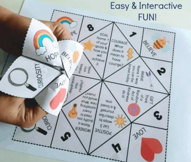 Growth Mindset Activities: Cootie Catcher Printable cootie catcher with growth mindset words and sayings