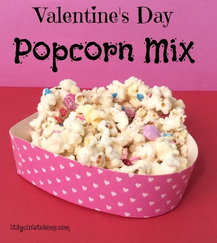 valentine-popcorn-mix popcorn mix for valentine's day teachers gift idea