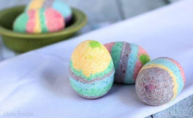 Easter Egg Activities Mom Foodie Easter Egg bath bombs