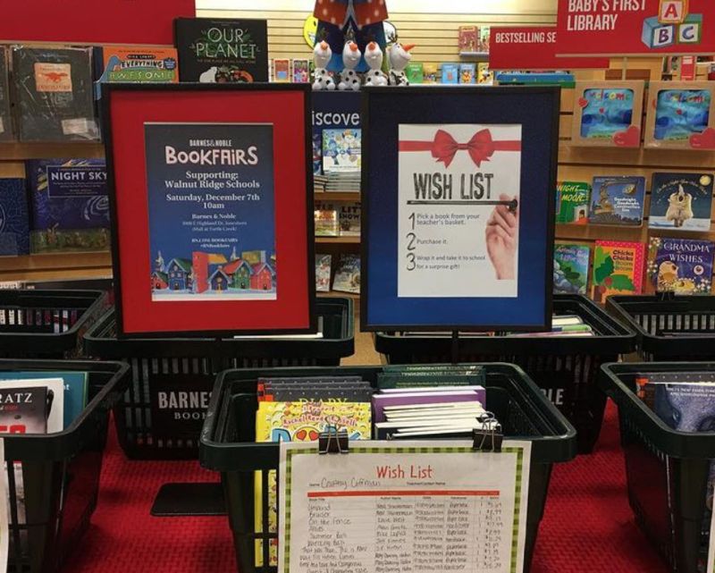 Barnes and Noble Book Fair Setup at a Barnes and Noble school book fair