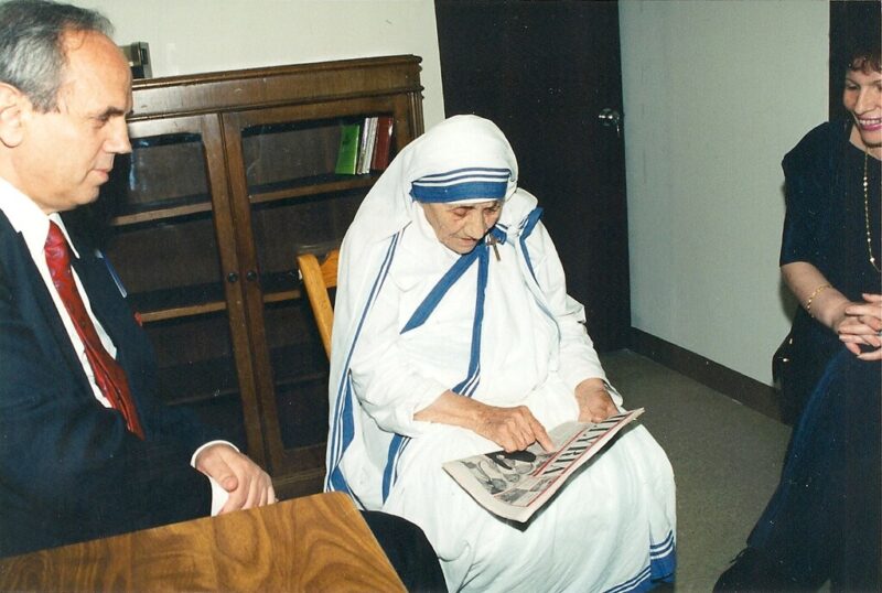 Famous Women in History Mother Theresa in 1996