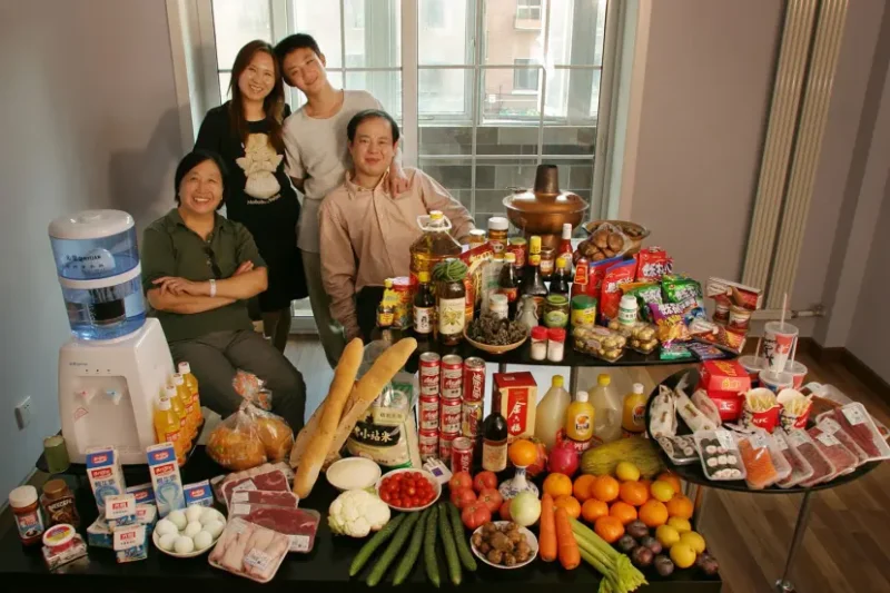 family-meals-in-a-week-culture-and-food what a family eats in a week - food and culture