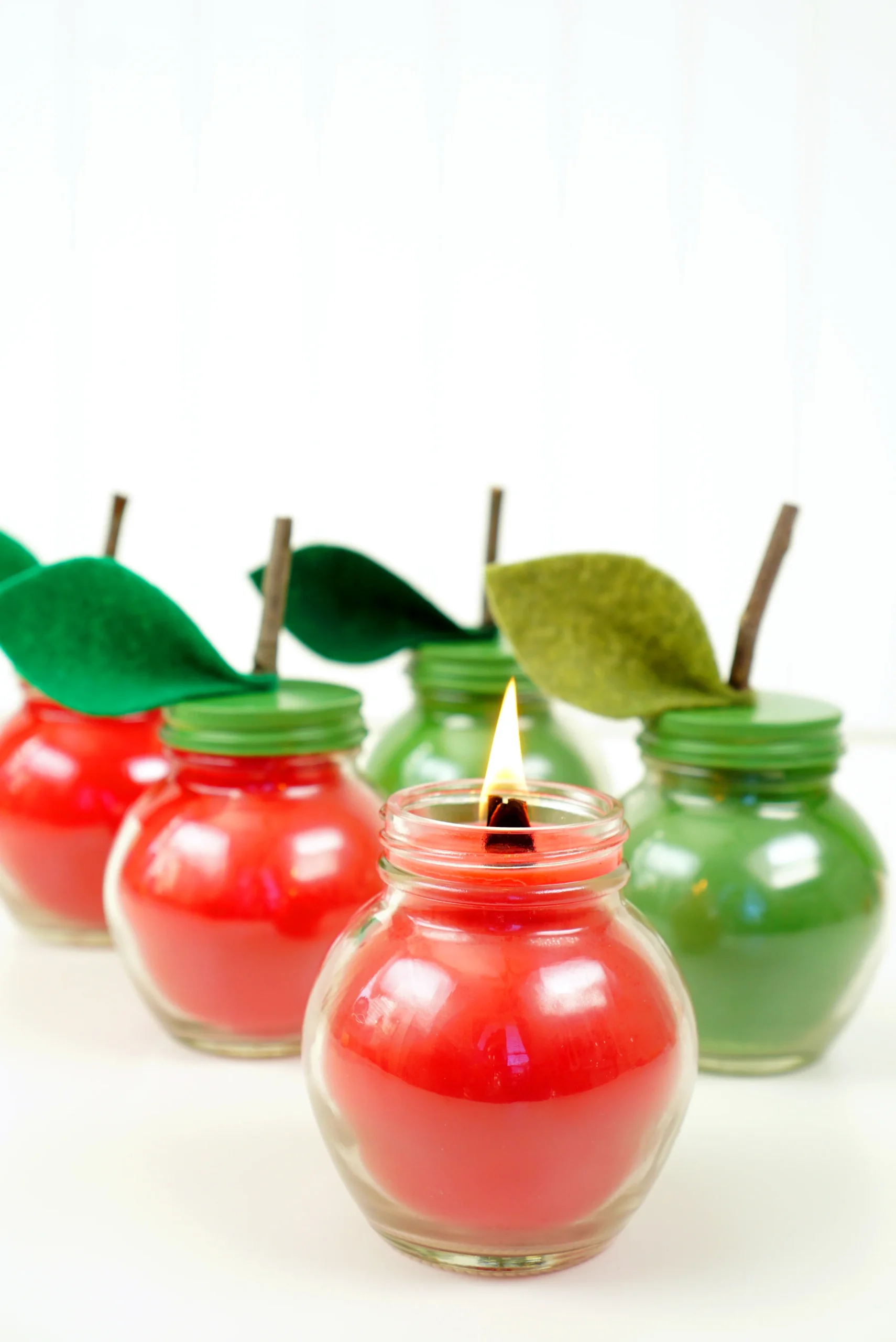 Apple-Spice-Candles Apple spice candles- DIY Teacher Gifts
