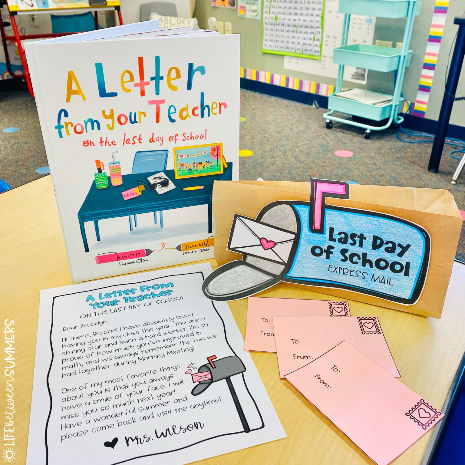 End of Year Letters: Mailbox Activity A book called