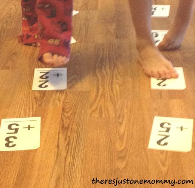 flashcard-race flashcards on the floor and children walking on the floor