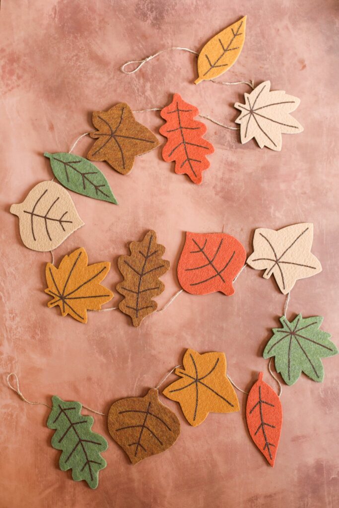 fall_leaves_garland
