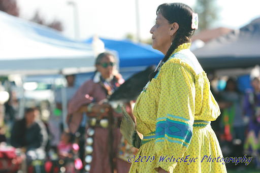 indigenous-person Indigenous woman