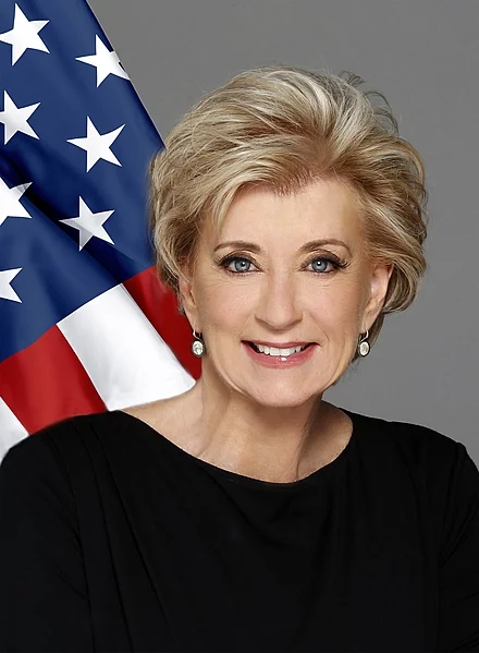 Linda_McMahon_official_photo.jpg Linda Mcmahon portrait 2017