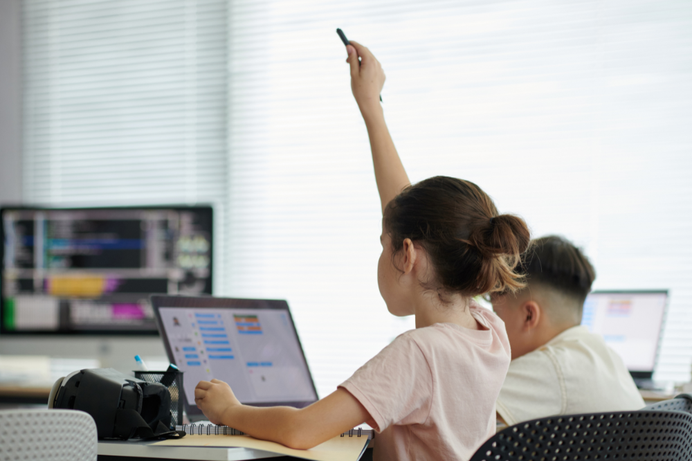 School pioneers a fresh approach to digital learning