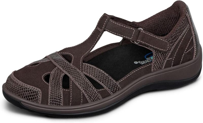 Orthofeet Juno closed-toe sandals in brown
