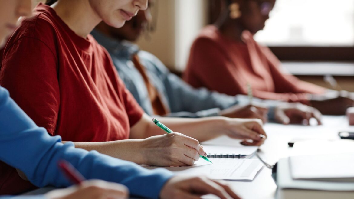 Yes-You-Can-Teach-High-School-Without-Phones.-Heres-How-I-Did-It.jpg