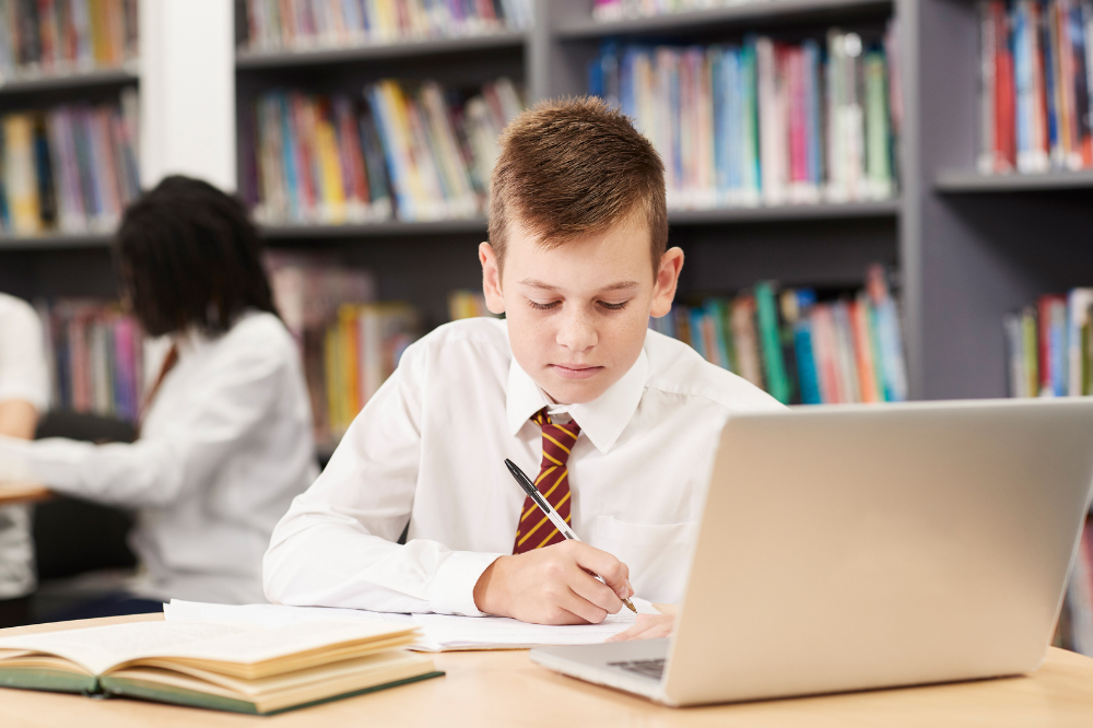 Early handwriting skills can boost creativity and learning – study